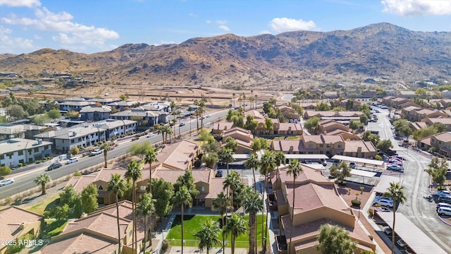 bird's eye view featuring a mountain view