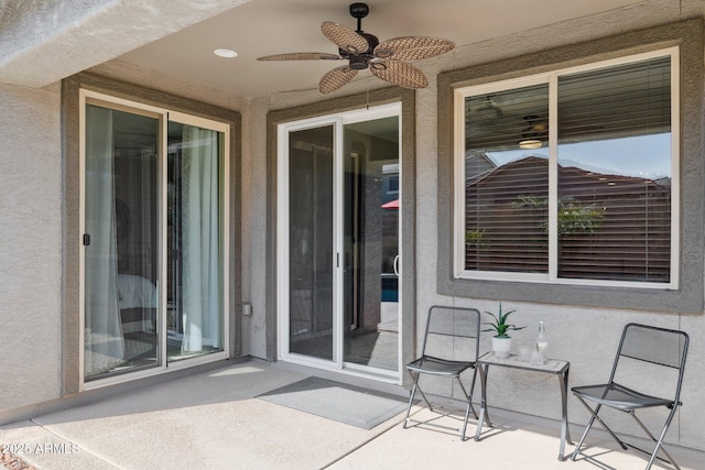 view of patio with a ceiling fan