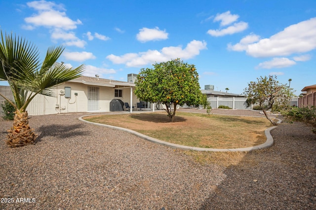 view of yard featuring fence