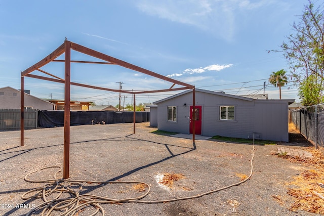9424 N 2nd Pl, Phoenix, AZ 85020 - exterior space featuring a fenced backyard