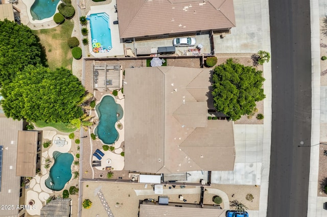 8738 W Runion Dr, Peoria, AZ 85382 - bird's eye view of a pool