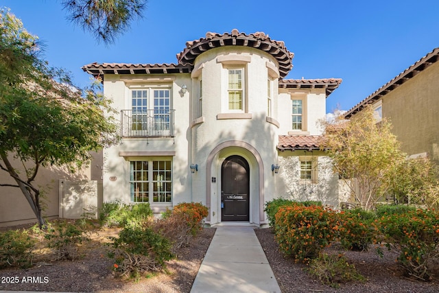 view of mediterranean / spanish house