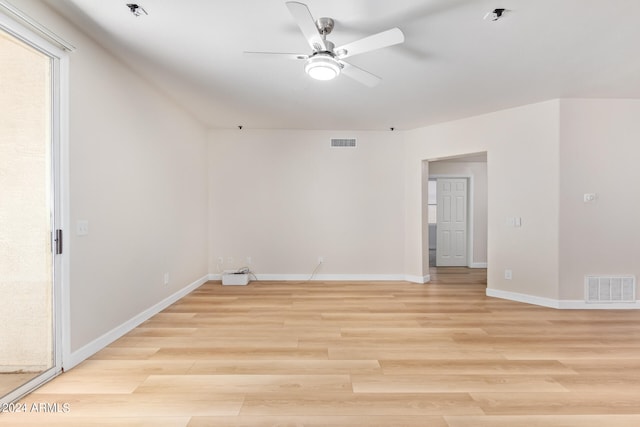 unfurnished room with light hardwood / wood-style floors and ceiling fan