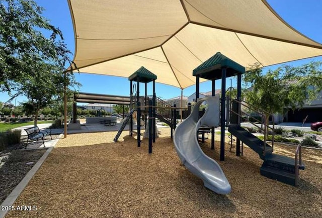 1081 E Armstrong Way, Chandler, AZ 85286 - view of community play area