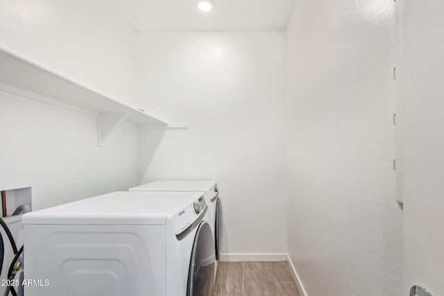 1081 E Armstrong Way, Chandler, AZ 85286 - laundry room featuring baseboards and washing machine and dryer