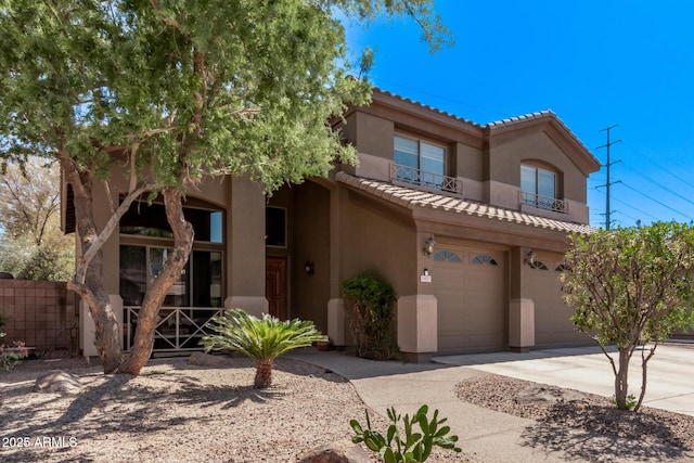1405 E Aloe Dr, Chandler, AZ 85286 - view of front facade featuring driveway, an attached garage, stucco siding, and a tile roof