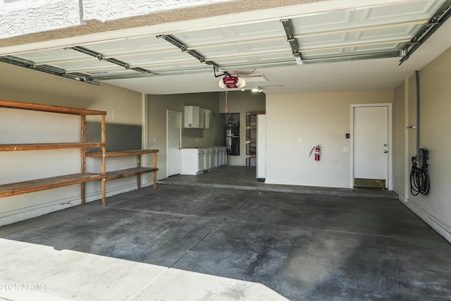 6920 W Via Montoya Dr, Glendale, AZ 85310 - garage featuring a garage door opener