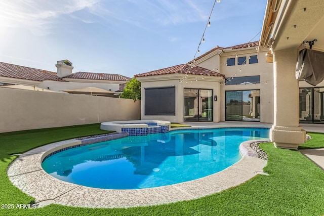 7439 E Beryl Ave, Scottsdale, AZ 85258 - view of swimming pool with a pool with connected hot tub