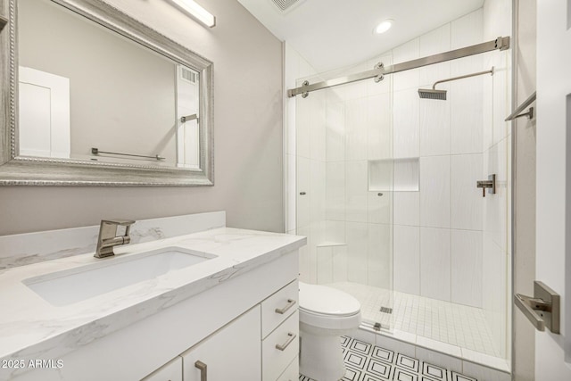7439 E Beryl Ave, Scottsdale, AZ 85258 - full bath with a shower stall, vanity, toilet, and recessed lighting