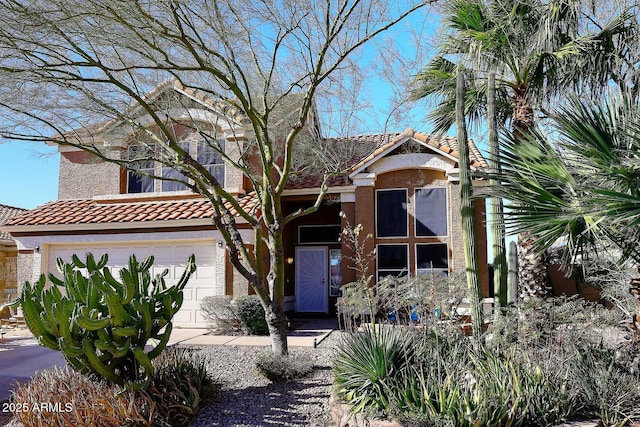 view of front facade with a garage