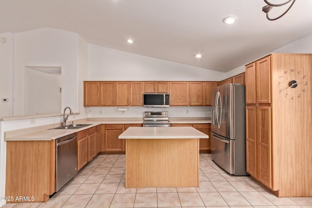 4143 E Sundance Ave, Gilbert, AZ 85297 - kitchen with appliances with stainless steel finishes, a sink, lofted ceiling, light tile patterned floors, and light countertops