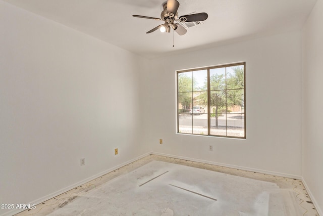 4143 E Sundance Ave, Gilbert, AZ 85297 - unfurnished room with baseboards and a ceiling fan