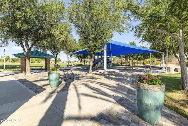 1449 W Sherri Dr, Gilbert, AZ 85233 - surrounding community featuring a gazebo