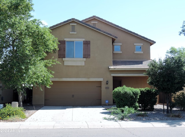 view of front facade with a garage