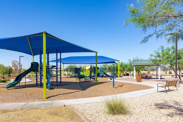 4702 S 109th Ave, Tolleson, AZ 85353 - view of community playground