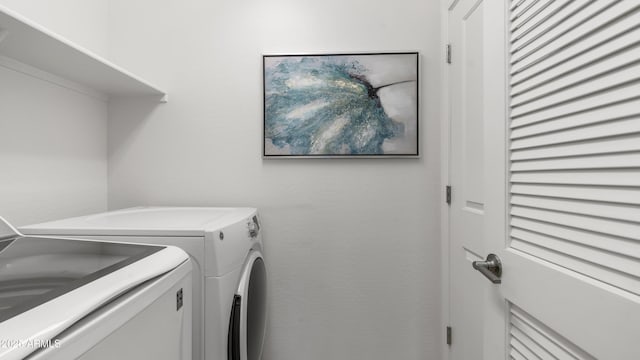 14870 W Encanto Blvd Unit 1059, Goodyear, AZ 85395 - laundry room featuring independent washer and dryer