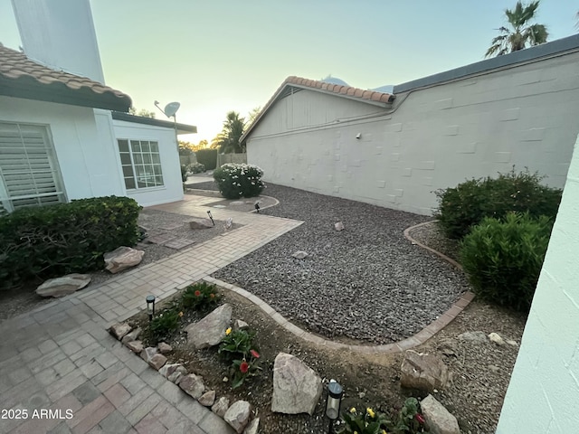1044 N Arvada N, Mesa, AZ 85205 - view of yard with a patio