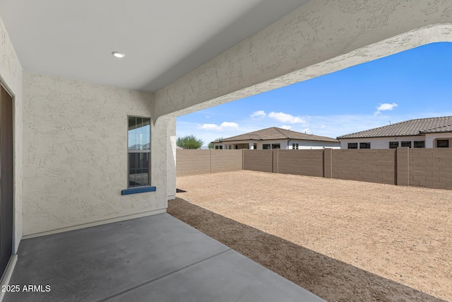 12332 W Parkway Ln, Avondale, AZ 85323 - fenced backyard with a patio