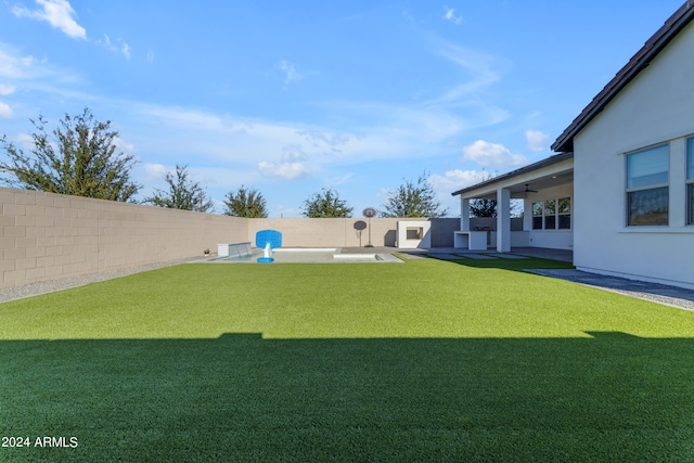 view of yard with a patio area