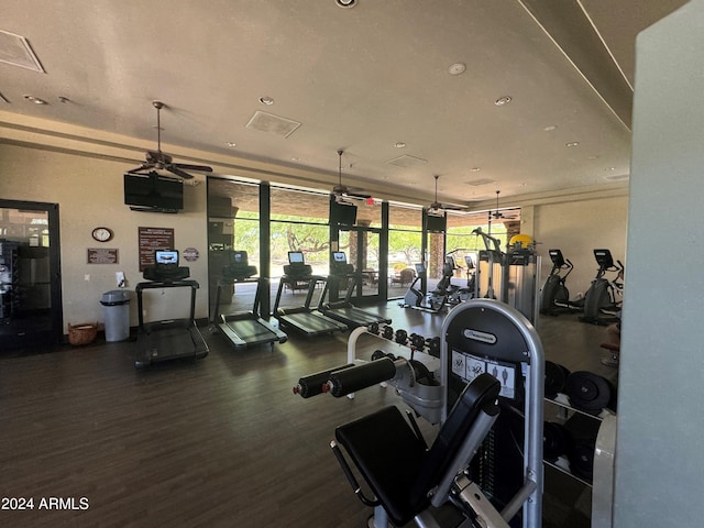 workout area with visible vents, recessed lighting, a ceiling fan, and wood finished floors