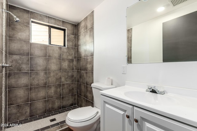 50858 W Bitter Root Rd, Maricopa, AZ 85139 - full bath featuring visible vents, toilet, vanity, and a stall shower