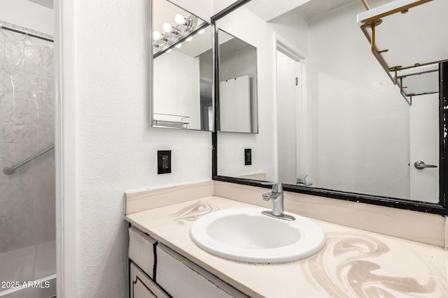 830 S Dobson Rd Unit 86, Mesa, AZ 85202 - full bathroom featuring vanity and a shower