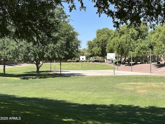 15429 W Ventura St, Surprise, AZ 85379 - view of community with a yard and community basketball court