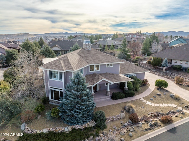 bird's eye view with a mountain view