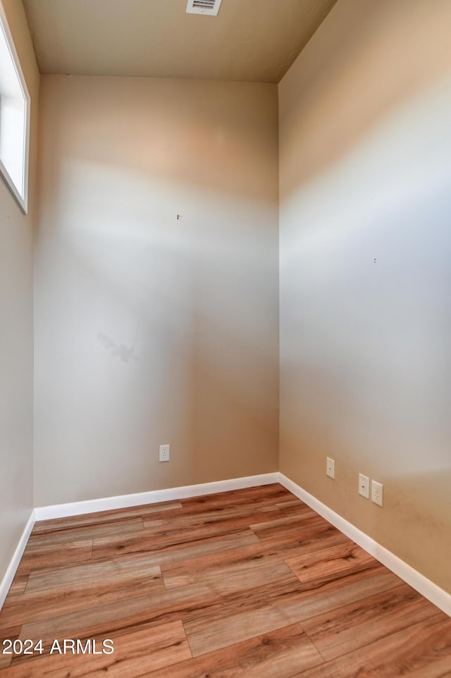 empty room featuring light hardwood / wood-style flooring