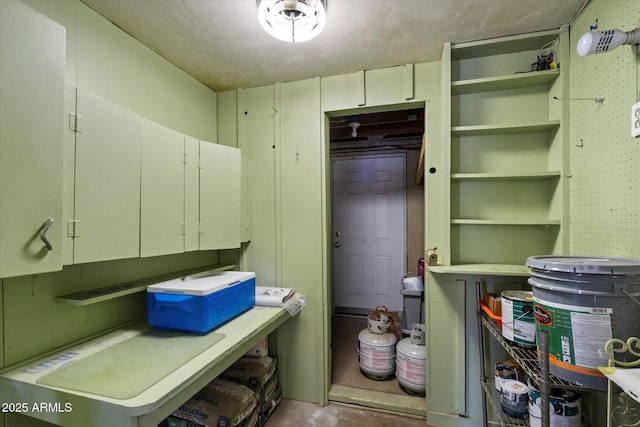 7813 N 17th Dr, Phoenix, AZ 85021 - interior space