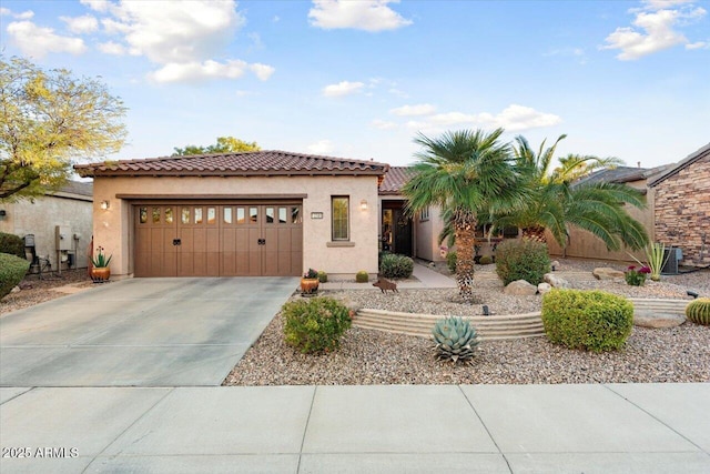 view of front facade featuring a garage