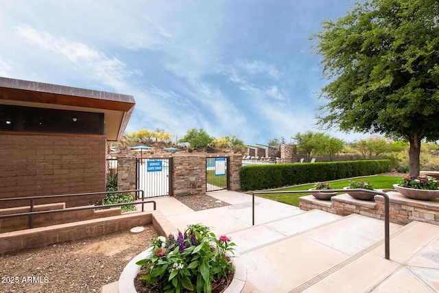 11875 W Lone Tree Trl, Peoria, AZ 85383 - view of patio / terrace