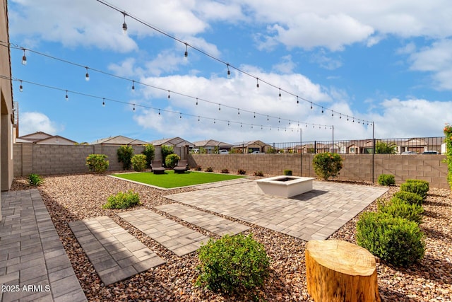 view of patio featuring a fenced backyard