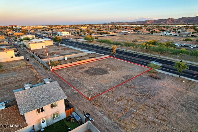 Listing photo 3 for 2438 E Broadway Rd -, Unit Phoenix AZ 85040