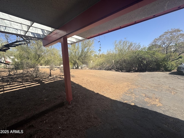 view of yard with a pergola