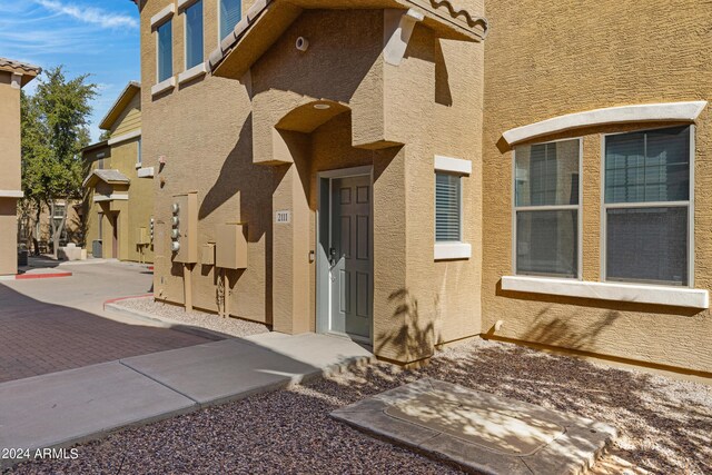 view of entrance to property