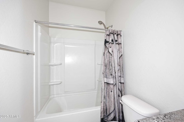 29932 N Paloverde Dr, Florence, AZ 85132 - full bathroom with shower / tub combo with curtain and toilet