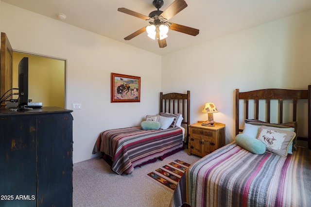 bedroom featuring carpet and ceiling fan