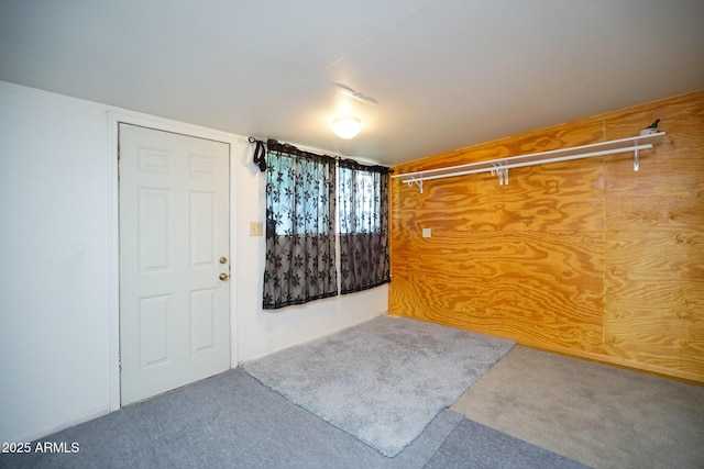 10018 N 97th Dr Unit A, Peoria, AZ 85345 - spacious closet with carpet