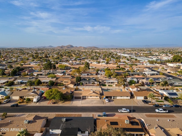 bird's eye view featuring a residential view and a mountain view