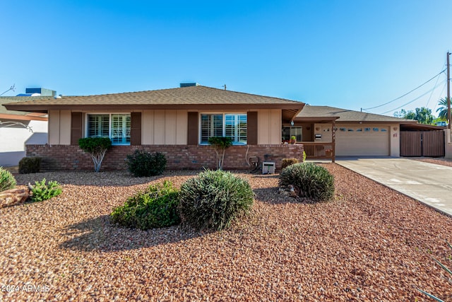 Listing photo 2 for 1023 E Fairmont Dr, Tempe AZ 85282