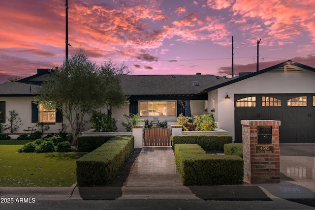 view of front facade with a garage