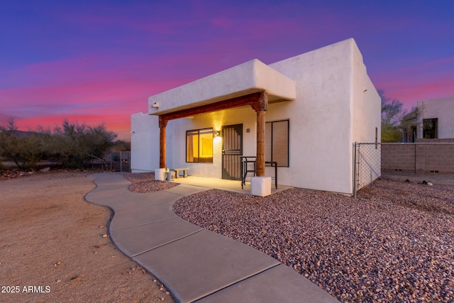 view of front of house featuring a patio area