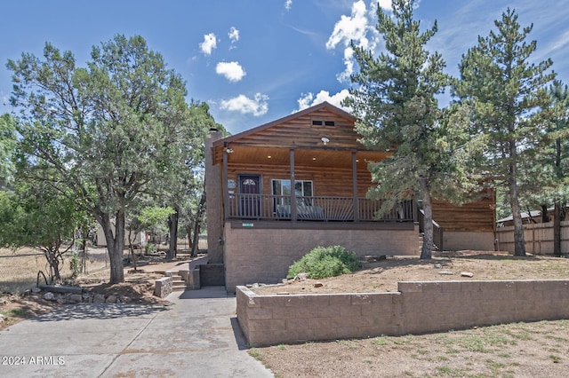 view of front of house featuring a porch