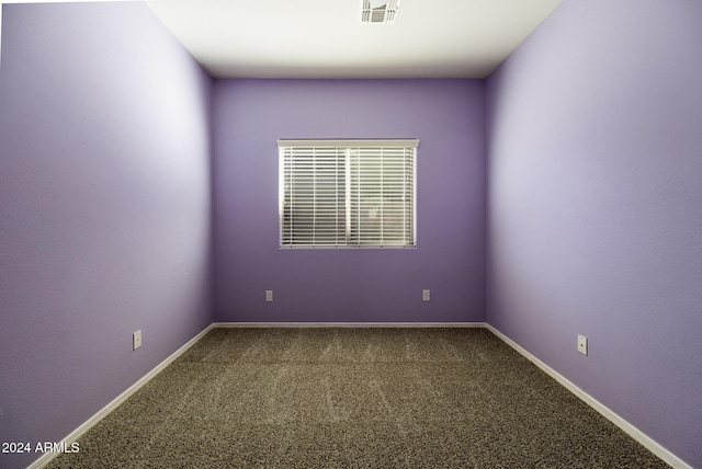 empty room with carpet