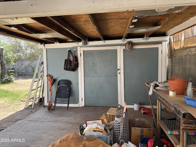 11221 N 91st Dr, Peoria, AZ 85345 - view of patio