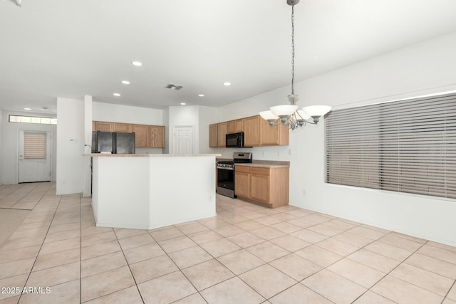 12726 W Charter Oak Rd, El Mirage, AZ 85335 - kitchen featuring visible vents, an inviting chandelier, recessed lighting, and black appliances