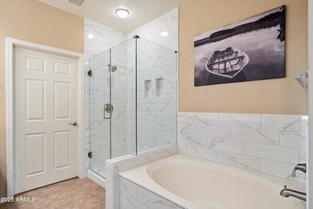 19700 N 76th St Unit 2089, Scottsdale, AZ 85255 - bathroom featuring a garden tub, visible vents, and a stall shower