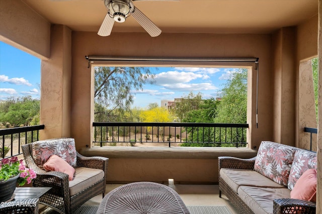 19700 N 76th St Unit 2089, Scottsdale, AZ 85255 - balcony with a ceiling fan and an outdoor living space