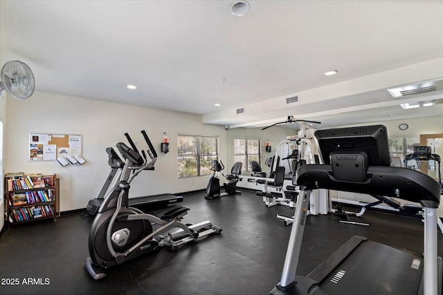 19700 N 76th St Unit 2089, Scottsdale, AZ 85255 - exercise room with visible vents and recessed lighting
